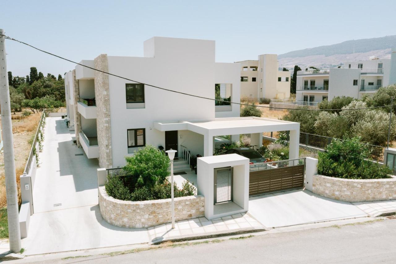 Violet Maison Kos Town Luaran gambar